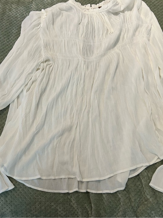 Free People Tops - Free People Ivory Gauze Ruffled Peasant Blouse